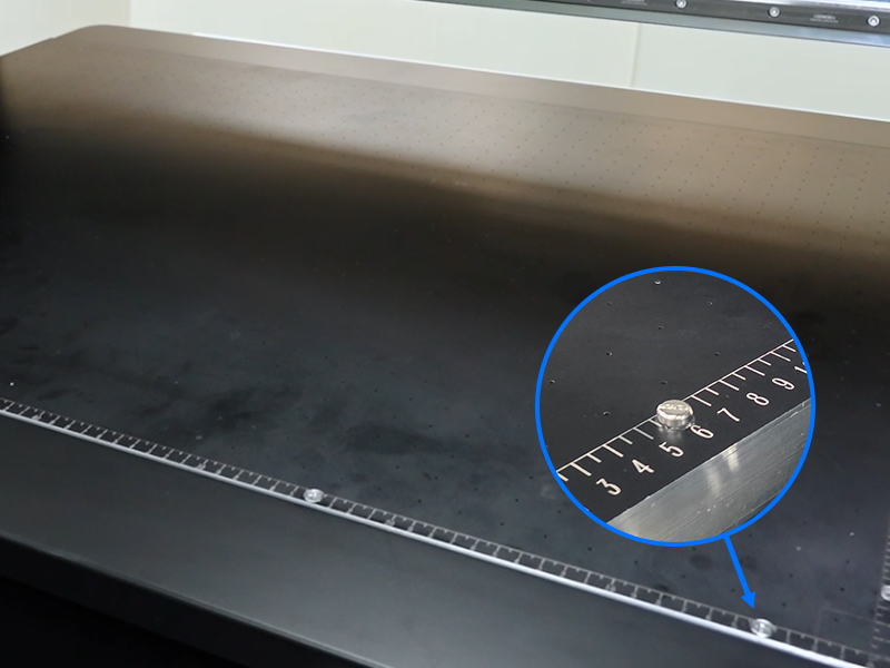 Vacuum adsorption platform + auxiliary positioning pins